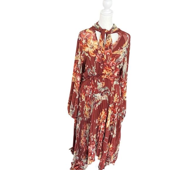 NEW KEEPSAKE Unravel Midi Dress in Chocolate Lily NWT Size M - Picture 3 of 12